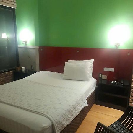 Gia Huyen Hotel Ho Chi Minh Zewnętrze zdjęcie
